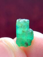 3.10 Carat Natural Emerald Crystal from Swat, Pakistan – Untreated Green Beryl - Image 5