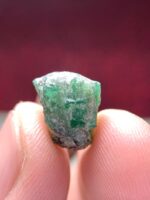 The 6.60 ct Emerald Crystal from Laghman: A Deep Dive - Image 8