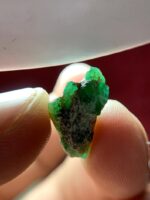 8.45ct Emerald Crystal from Laghman – Natural Elegance in Green - Image 3