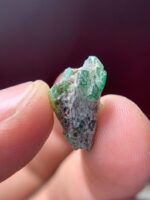 8.45ct Emerald Crystal from Laghman – Natural Elegance in Green - Image 5