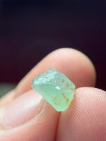 3.70ct Emerald Crystal from Laghman – Natural Beauty in Every Facet - Image 7