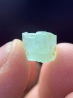 3.70ct Emerald Crystal from Laghman – Natural Beauty in Every Facet - Image 9