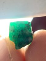 5.65ct Swat Emerald Crystal – Untreated and Naturally Striking - Image 5