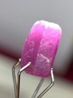 4.135ct African Ruby Crystal – Natural Beauty in a Compact, Vivid Red Form - Image 8