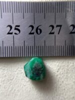 7.20 ct Swat Emerald Crystal (10.51 × 10.06 × 7.38 mm) – Natural Untreated Green Beryl from Northern Pakistan - Image 3
