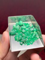 36.45 ct Rough Emerald Crystal Lot – Swat Valley, Pakistan - Image 5