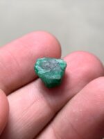 7.20 ct Swat Emerald Crystal (10.51 × 10.06 × 7.38 mm) – Natural Untreated Green Beryl from Northern Pakistan - Image 8