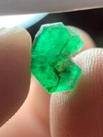 Delicate Elegance: 1.26 Carat Emerald Crystal from Swat Valley, Pakistan - Image 5
