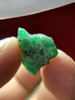 8.05ct Emerald Crystal from Laghman – A Unique Natural Formation - Image 4