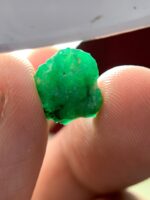 6.45 ct Swat Emerald Crystal (12.61 × 10.73 × 7.22 mm) – Untreated Raw Green Beryl from the Swat Valley, Pakistan - Image 2