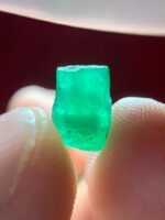 Elegant & Rare: 2.21ct Emerald Crystal from Swat (9.04 x 6.97 x 4.27 mm) - Image 6