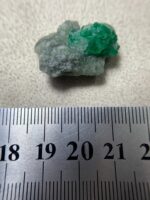 Striking 29.55-Carat Emerald Specimen: Bold Beauty in Green - Image 8