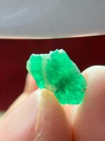 A Closer Look at a 2.37ct Swat Emerald Crystal: Dimensions, Potential and Value - Image 3