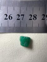 Uncut Elegance: 3.60 ct Emerald Crystal from Pakistan’s Swat Valley - Image 2