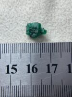 The Elegant 2.00 ct Swat Emerald Crystal: A Balanced Gem of Natural Beauty - Image 10