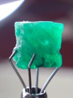 The Whispering Crystal – 3.87 ct Swat Emerald - Image 7