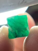 The Whispering Crystal – 3.87 ct Swat Emerald - Image 9