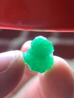 6.51 ct Natural Emerald Crystal from Swat Valley – Substantial Weight with Refined Symmetry - Image 5