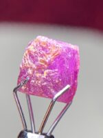 4.100ct African Ruby Crystal: Small Size, Big Presence - Image 4