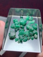 34.51ct Swat Emerald Rough Lot – Naturally Sculpted, Ready for Transformation - Image 3