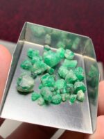 34.51ct Swat Emerald Rough Lot – Naturally Sculpted, Ready for Transformation - Image 4