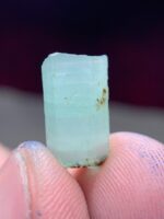 Small but Striking: 7.75ct Laghman Emerald Crystal – A Gem of Precision - Image 5
