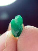 3.70 ct Swat Emerald Crystal (11.42 × 9.59 × 6.27 mm) – Natural Green Beryl from the Valley of Gems - Image 7