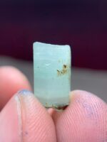 Small but Striking: 7.75ct Laghman Emerald Crystal – A Gem of Precision - Image 7