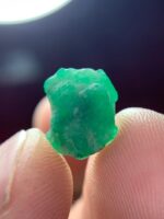 3.70 ct Swat Emerald Crystal (11.42 × 9.59 × 6.27 mm) – Natural Green Beryl from the Valley of Gems - Image 9