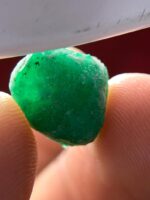 Pure and Powerful: 10.90ct Emerald Crystal from Swat Valley - Image 4