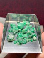 34.51ct Swat Emerald Rough Lot – Naturally Sculpted, Ready for Transformation - Image 5