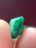 Vibrant 7.20ct Emerald Crystal from Swat Valley, Pakistan - Image 2