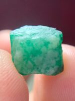 Vibrant 7.20ct Emerald Crystal from Swat Valley, Pakistan - Image 3