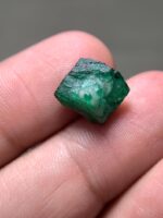 Vibrant 7.20ct Emerald Crystal from Swat Valley, Pakistan - Image 7