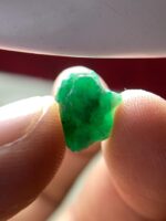 4.96ct Swat Emerald Crystal: A Small but Spectacular Gem from Pakistan’s Green Valley - Image 2