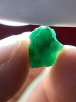 4.96ct Swat Emerald Crystal: A Small but Spectacular Gem from Pakistan’s Green Valley - Image 3