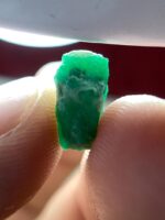 4.96ct Swat Emerald Crystal: A Small but Spectacular Gem from Pakistan’s Green Valley - Image 4