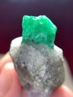 189.45ct Swat Emerald Specimen: A Rare Giant from the Heart of Pakistan - Image 7
