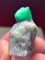 189.45ct Swat Emerald Specimen: A Rare Giant from the Heart of Pakistan - Image 10