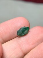 Elegant and Unique: A 2.46ct Emerald Crystal from Swat Valley - Image 10