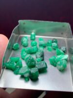 33.30ct Swat Emerald Rough Lot: Natural Green Treasures from the Mountains of Pakistan - Image 4