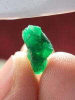 Pure Green Geometry: A 3.55ct Emerald Crystal from Swat Valley - Image 10