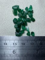 Exceptional Volume and Quality: 19.95 Carat Emerald Rough Lot from Swat Valley - Image 11