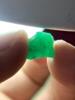 3.26ct Natural Emerald Crystal – Swat Pakistan | Raw Uncut Green Gemstone 12.00×10.47×4.70mm - Image 4