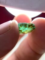 2.15ct Laghman Emerald Crystal: Compact Afghan Gem with Vibrant Green - Image 4