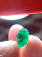 Panjshir Emerald Mini Marvel – 1.85 Carat Crystal - Image 9
