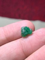 Natural Balance: A 2.70ct Emerald Crystal from Swat Valley - Image 3