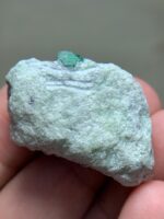 73.60 ct Emerald Specimen from Swat Valley (29.06 × 22.00 × 13.76 mm): A Natural Treasure - Image 8