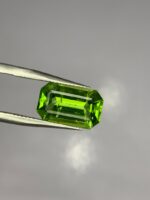 3.90 ct Peridot from Mansehra, Pakistan - Image 4