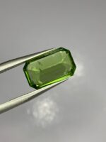 3.90 ct Peridot from Mansehra, Pakistan - Image 9